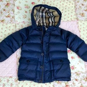 $365 Burberry children real down feather puffer navy 3Y